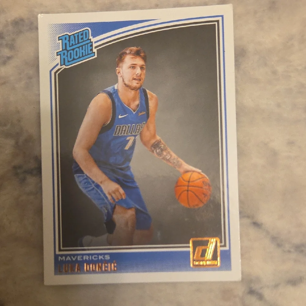 Luka Doncic Basketball Card Collectable,2018 Panini